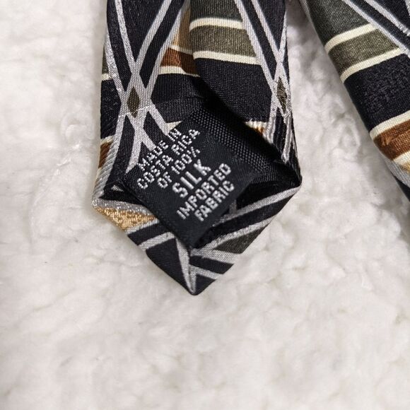 Vintage Men's Van Heusen 100% Silk Tie Abstract Diamond Pattern - Picture 6 of 13